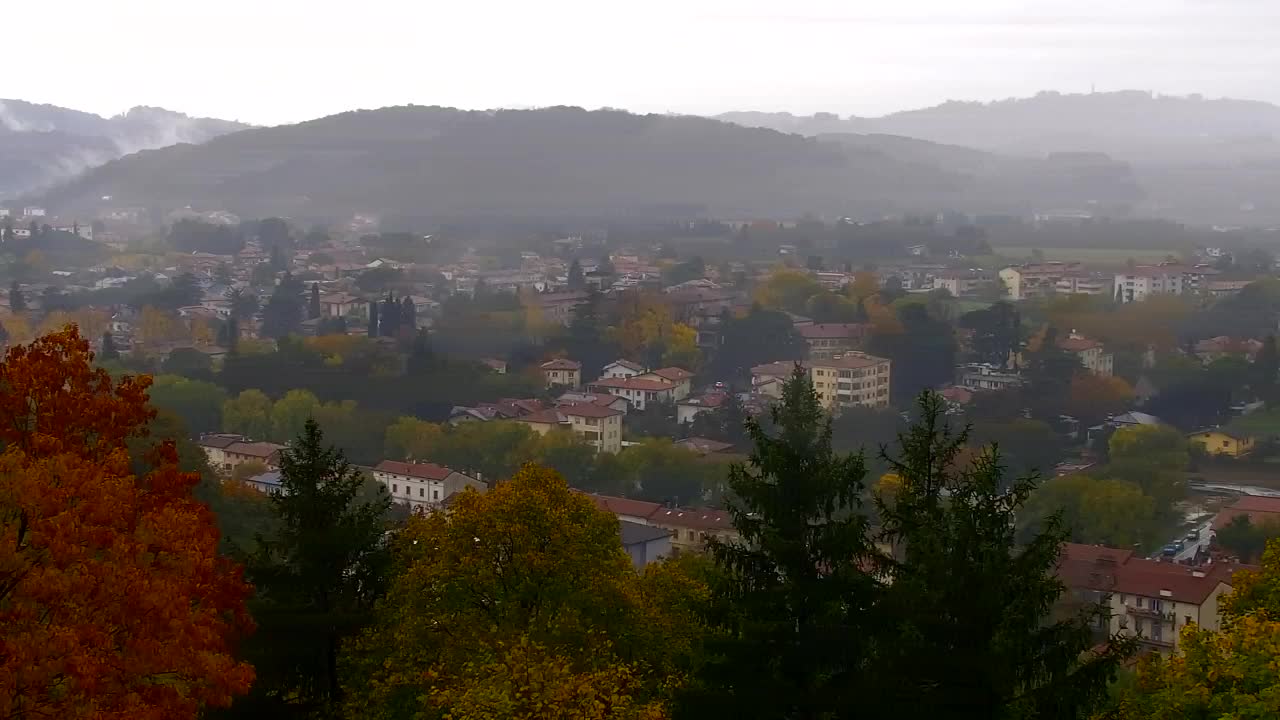 Nova Gorica e Gorizia: Panorama Mozzafiato dal Convento Francescano di Castagnevizza