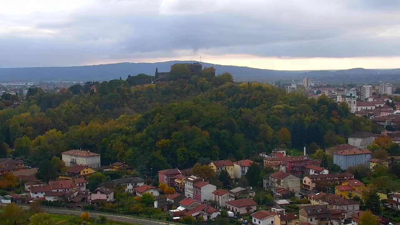 Nova Gorica y Gorizia: Impresionantes Vistas desde el Monasterio Franciscano de Kostanjevica