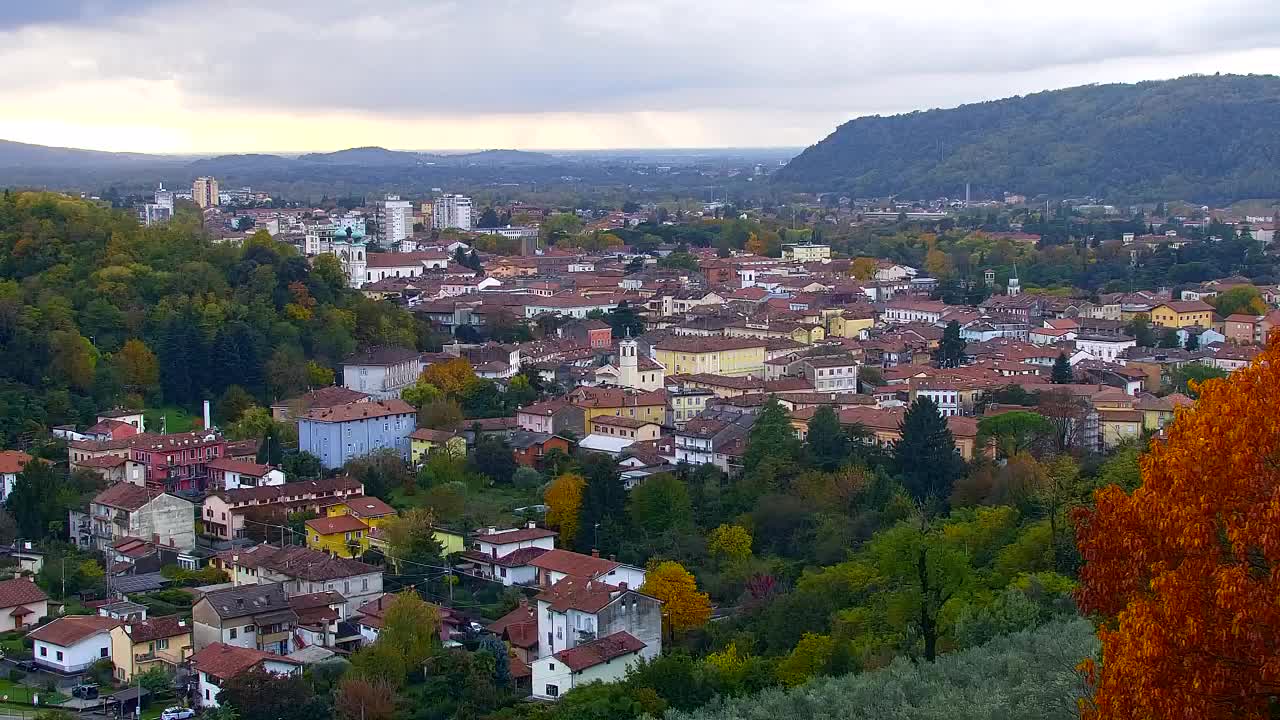 Nova Gorica y Gorizia: Impresionantes Vistas desde el Monasterio Franciscano de Kostanjevica