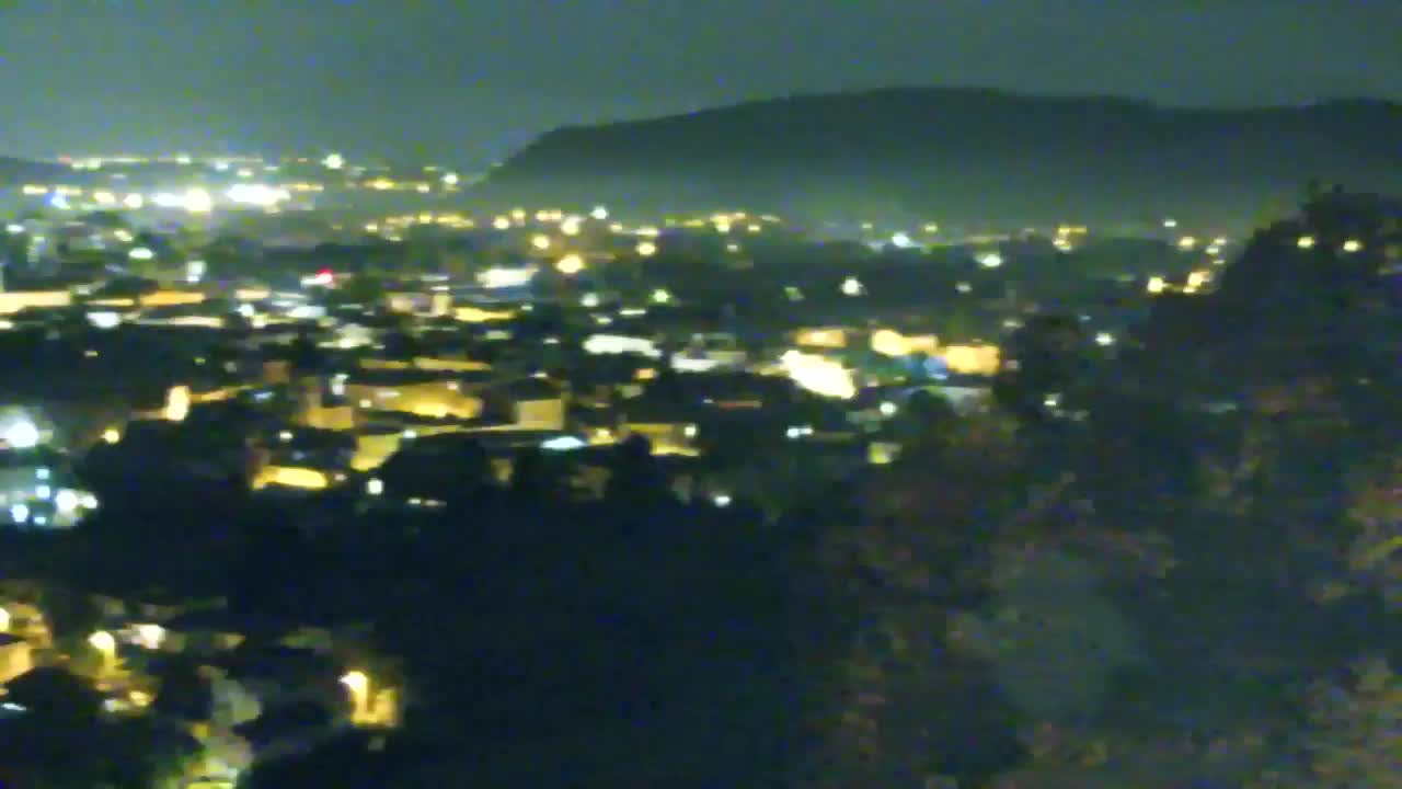 Nova Gorica e Gorizia: Panorama Mozzafiato dal Convento Francescano di Castagnevizza