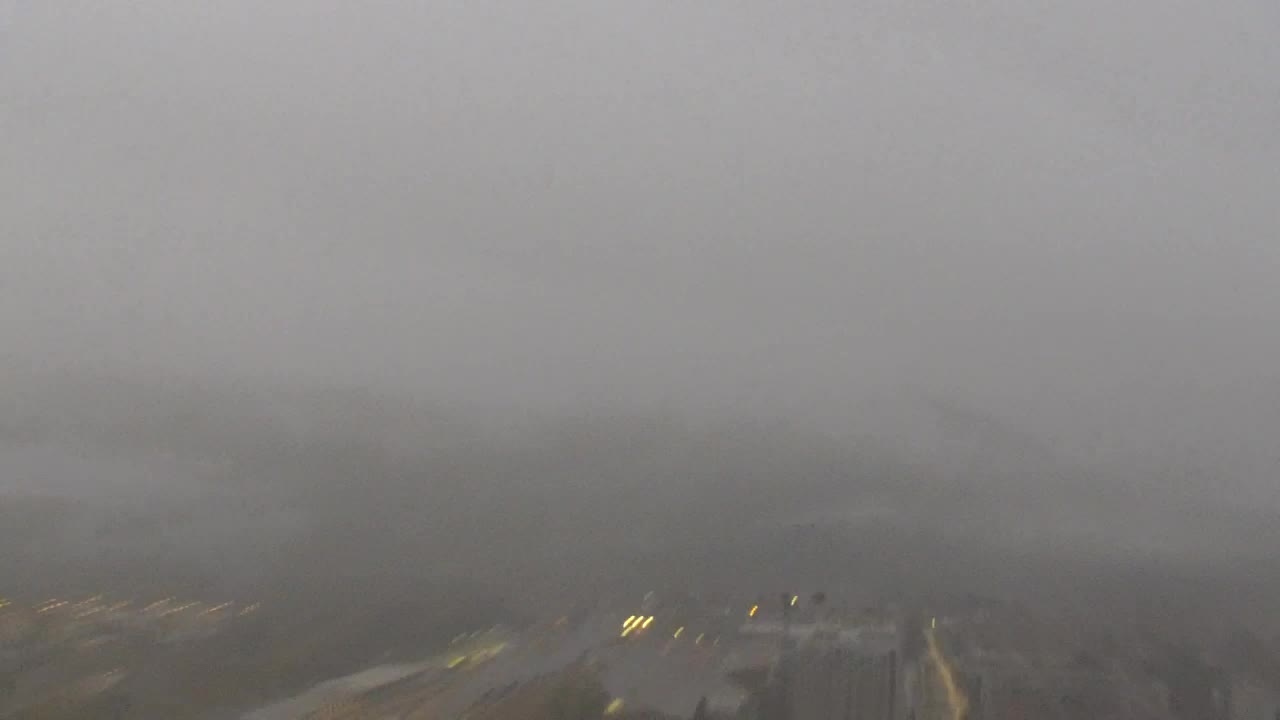 Nova Gorica i Gorica: Prekrasan Pogled iz Franjevačkog Samostana Kostanjevica