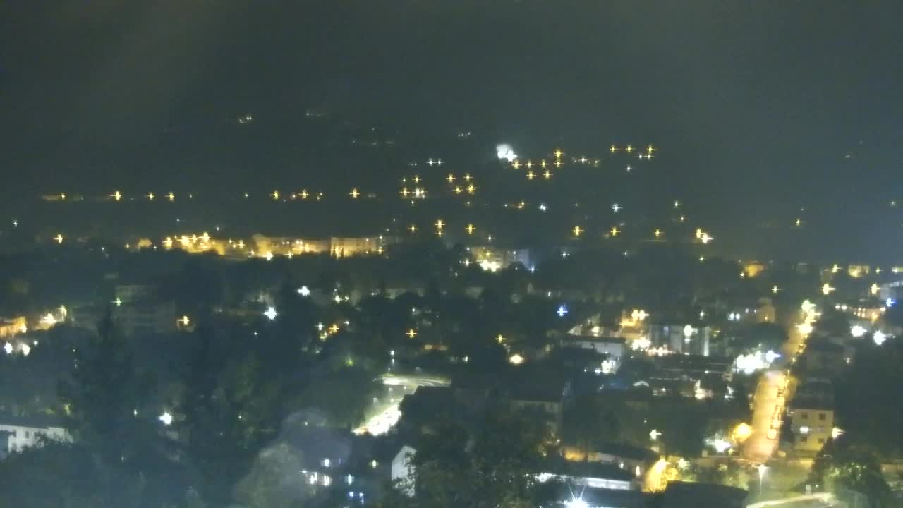 Nova Gorica e Gorizia: Panorama Mozzafiato dal Convento Francescano di Castagnevizza