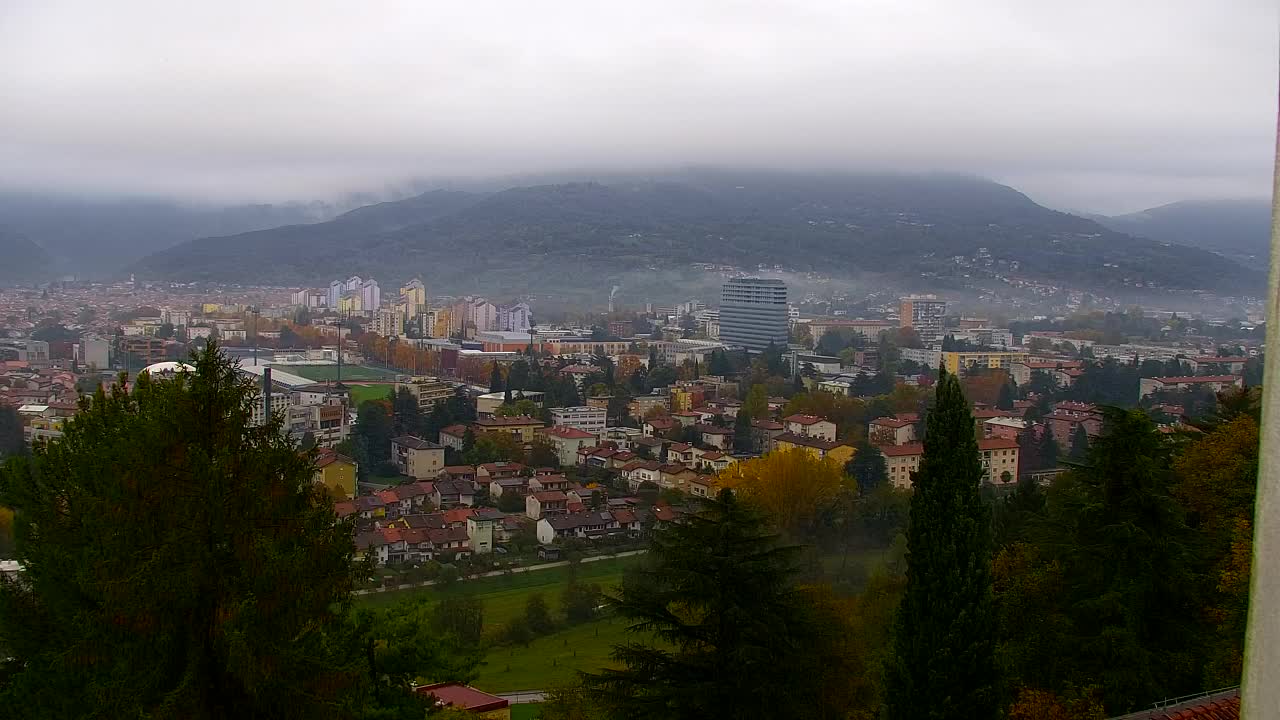 Nova Gorica i Gorica: Prekrasan Pogled iz Franjevačkog Samostana Kostanjevica