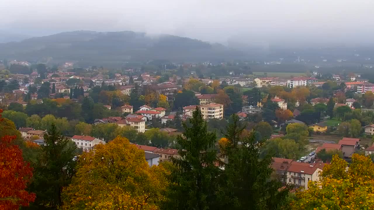 Nova Gorica y Gorizia: Impresionantes Vistas desde el Monasterio Franciscano de Kostanjevica