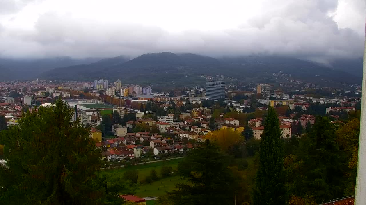 Nova Gorica i Gorica: Prekrasan Pogled iz Franjevačkog Samostana Kostanjevica