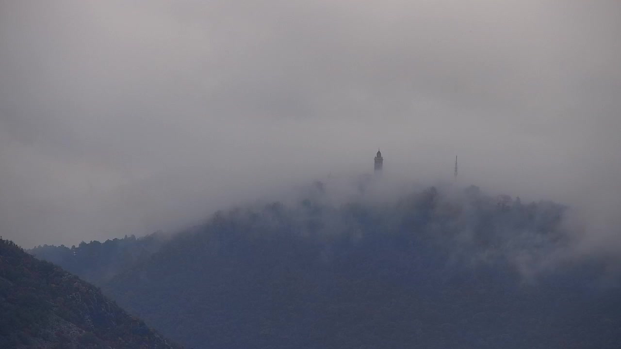 Nova Gorica e Gorizia: Panorama Mozzafiato dal Convento Francescano di Castagnevizza