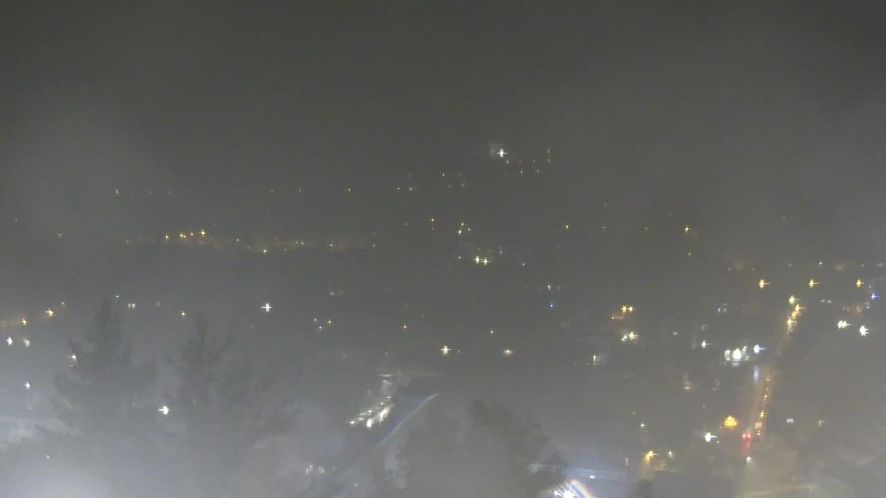 Nova Gorica e Gorizia: Panorama Mozzafiato dal Convento Francescano di Castagnevizza