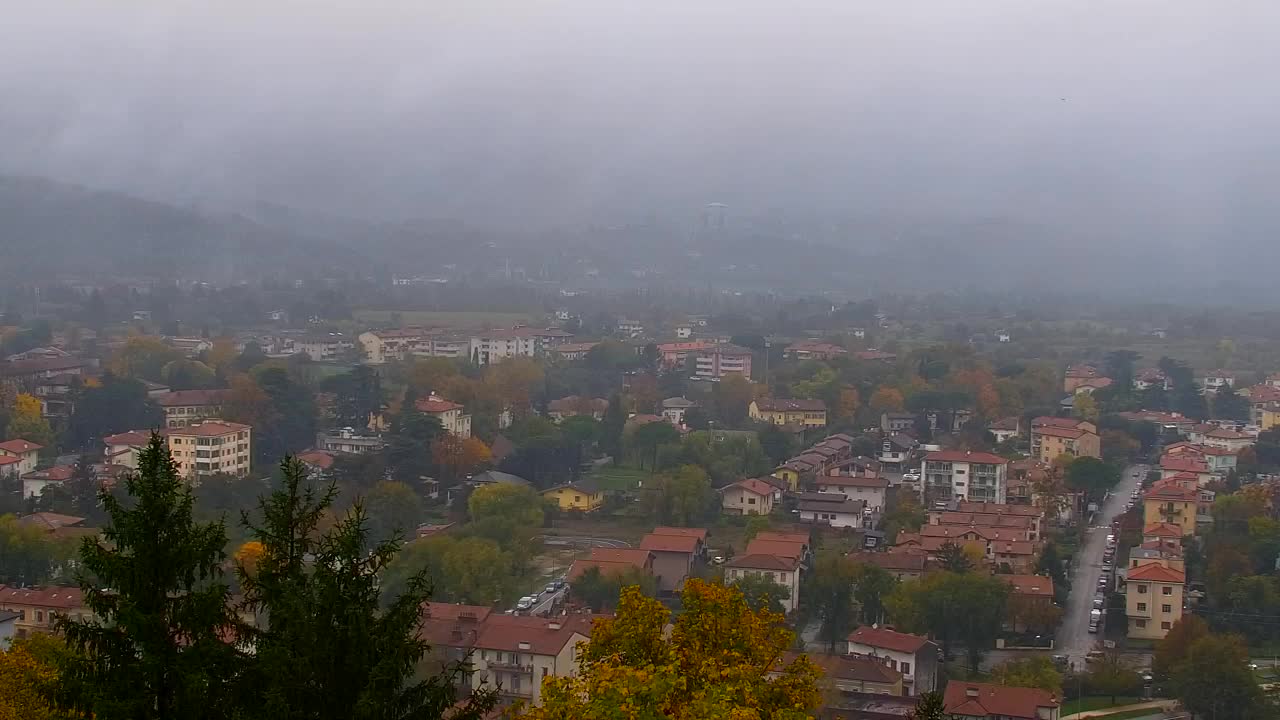 Nova Gorica e Gorizia: Panorama Mozzafiato dal Convento Francescano di Castagnevizza