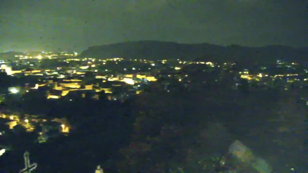 Nova Gorica e Gorizia: Panorama Mozzafiato dal Convento Francescano di Castagnevizza