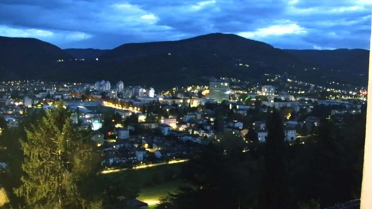 Nova Gorica i Gorica: Prekrasan Pogled iz Franjevačkog Samostana Kostanjevica