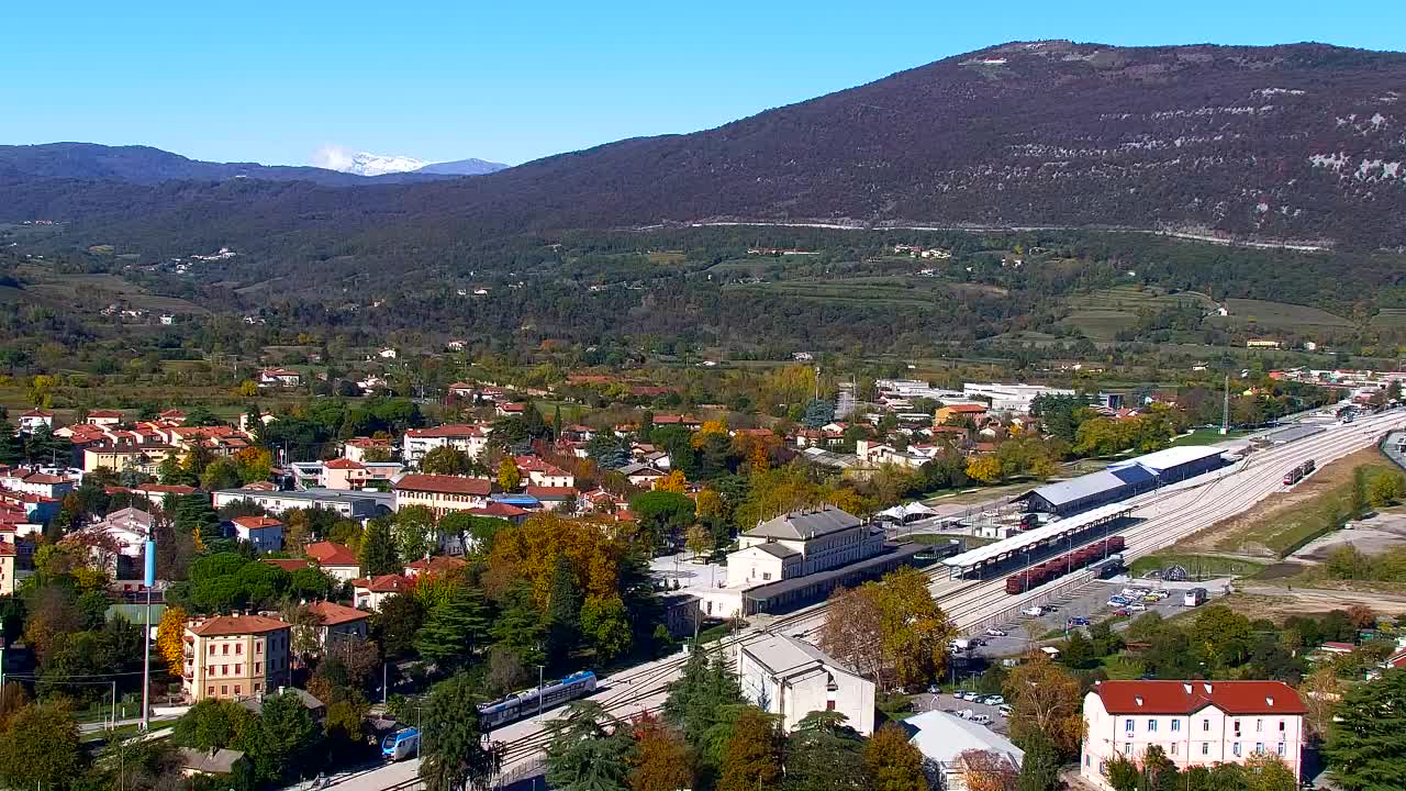 Nova Gorica i Gorica: Prekrasan Pogled iz Franjevačkog Samostana Kostanjevica