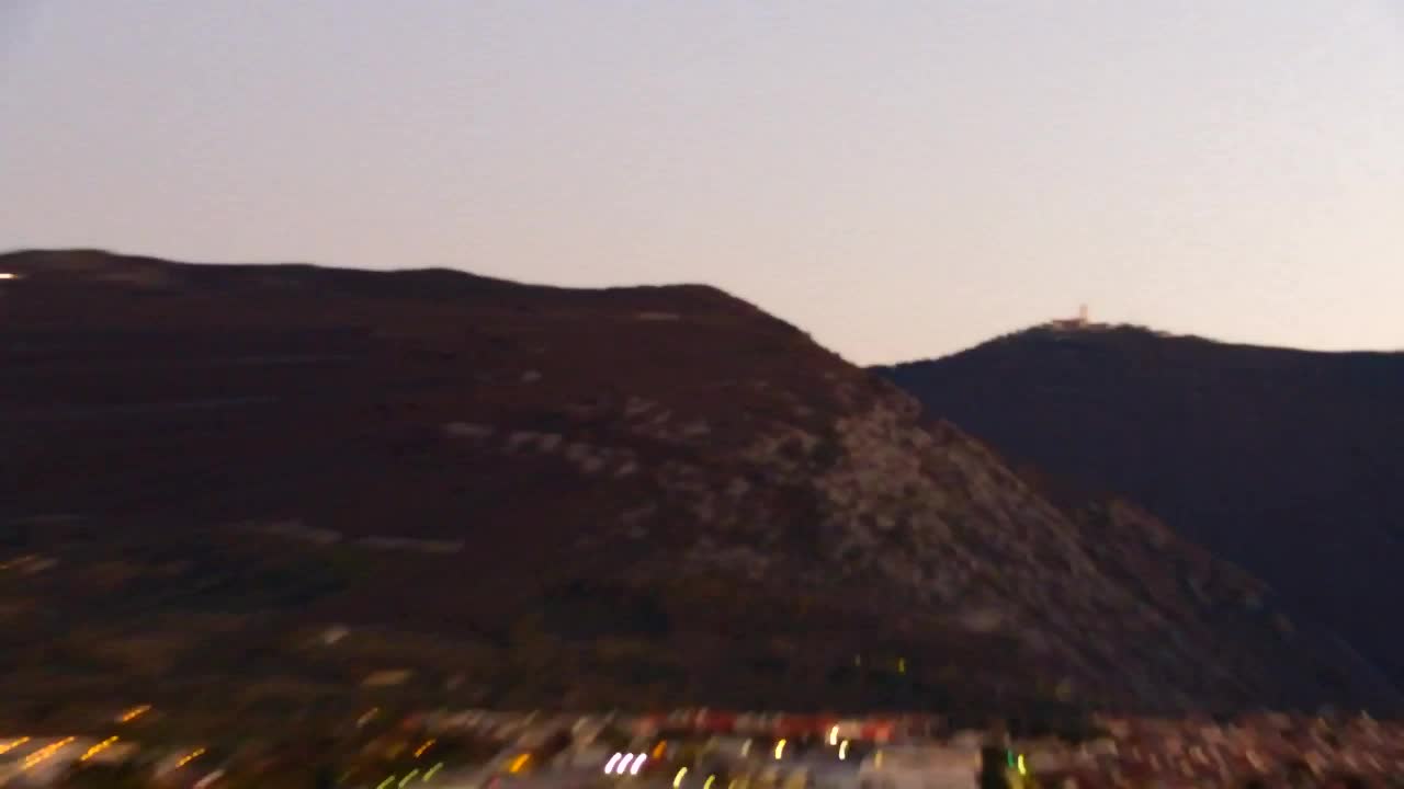 Nova Gorica e Gorizia: Panorama Mozzafiato dal Convento Francescano di Castagnevizza