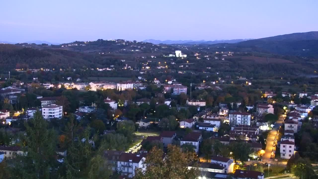 Nova Gorica y Gorizia: Impresionantes Vistas desde el Monasterio Franciscano de Kostanjevica