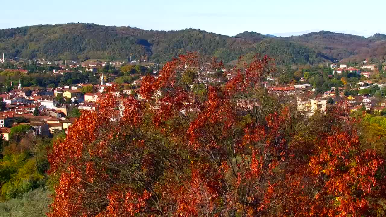 Nova Gorica e Gorizia: Panorama Mozzafiato dal Convento Francescano di Castagnevizza