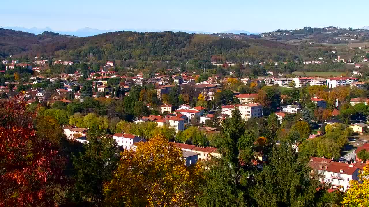 Nova Gorica e Gorizia: Panorama Mozzafiato dal Convento Francescano di Castagnevizza