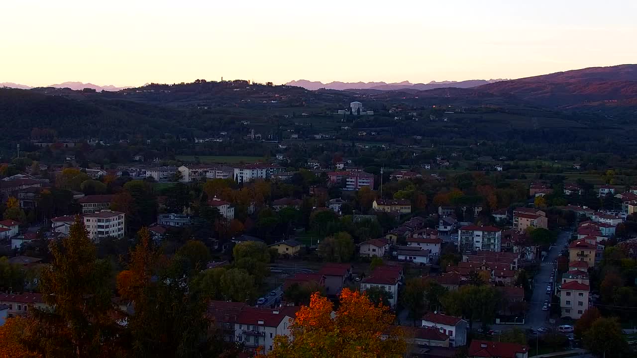 Nova Gorica in Gorica: Čudovit Razgled iz Frančiškanskega Samostana Kostanjevica