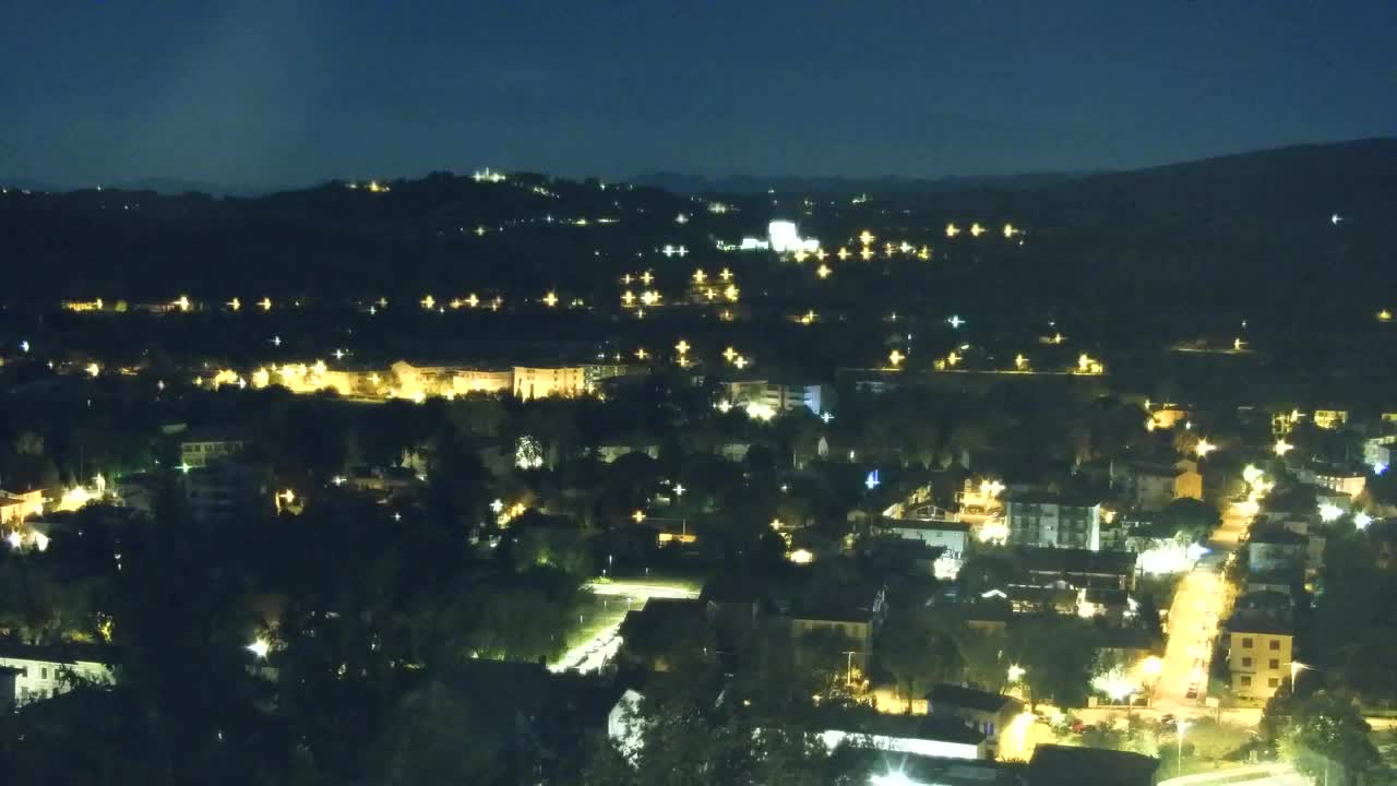 Nova Gorica e Gorizia: Panorama Mozzafiato dal Convento Francescano di Castagnevizza