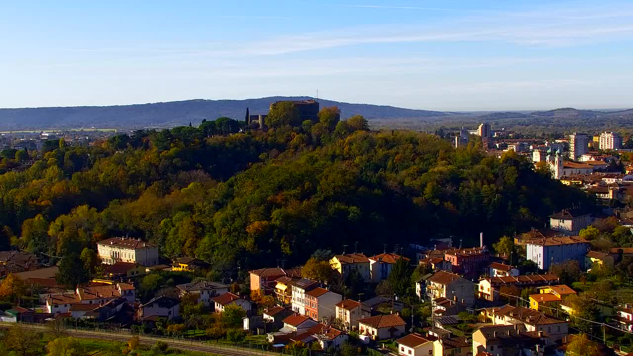 Nova Gorica i Gorica: Prekrasan Pogled iz Franjevačkog Samostana Kostanjevica