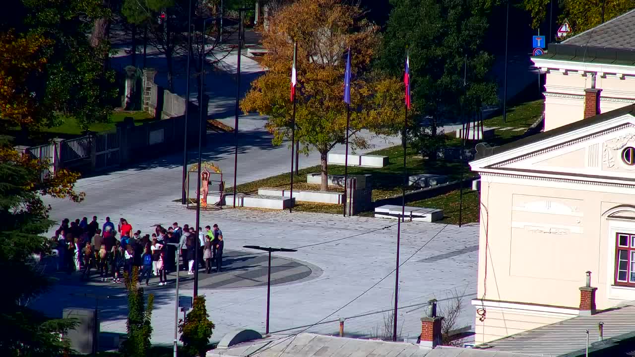 Nova Gorica i Gorica: Prekrasan Pogled iz Franjevačkog Samostana Kostanjevica