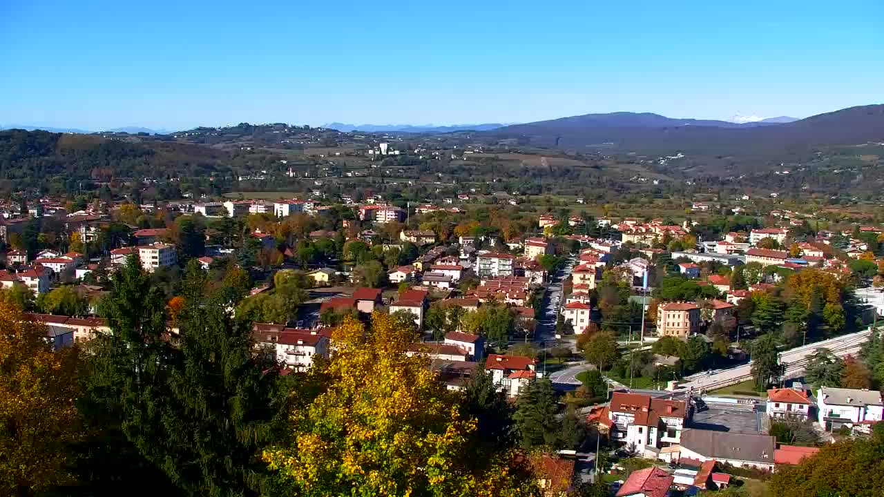 Nova Gorica e Gorizia: Panorama Mozzafiato dal Convento Francescano di Castagnevizza