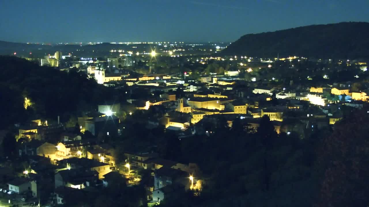Nova Gorica y Gorizia: Impresionantes Vistas desde el Monasterio Franciscano de Kostanjevica