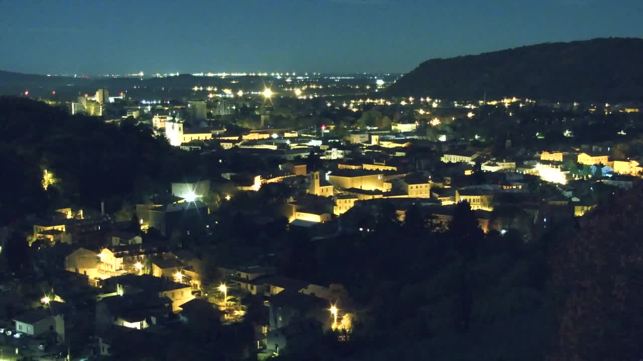 Nova Gorica i Gorica: Prekrasan Pogled iz Franjevačkog Samostana Kostanjevica