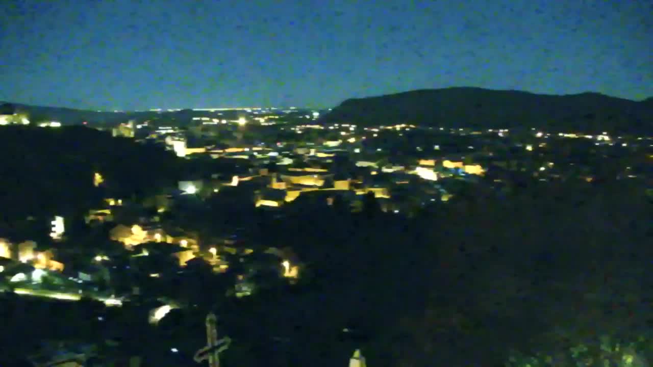 Nova Gorica i Gorica: Prekrasan Pogled iz Franjevačkog Samostana Kostanjevica