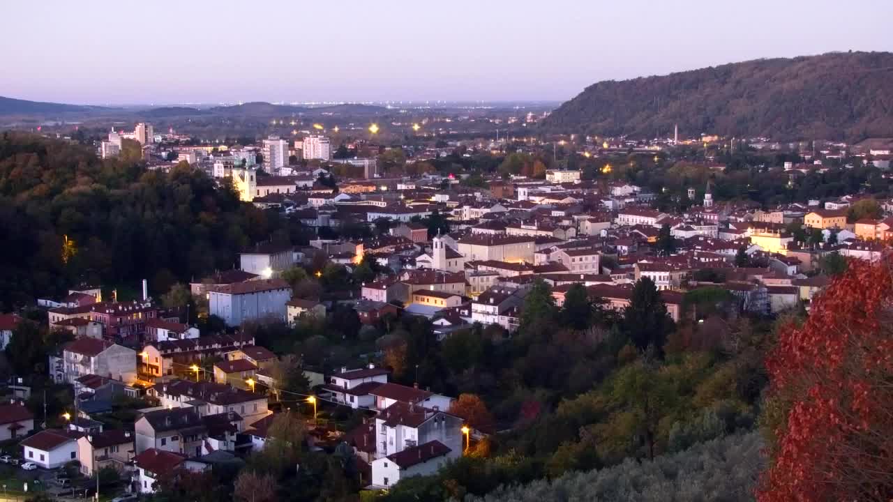 Nova Gorica und Görz: Atemberaubende Aussicht vom Franziskanerkloster Kostanjevica