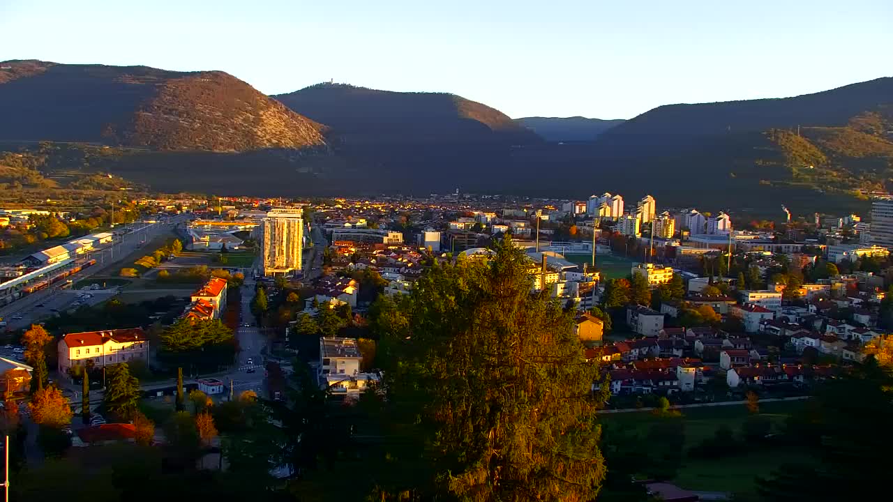 Nova Gorica in Gorica: Čudovit Razgled iz Frančiškanskega Samostana Kostanjevica