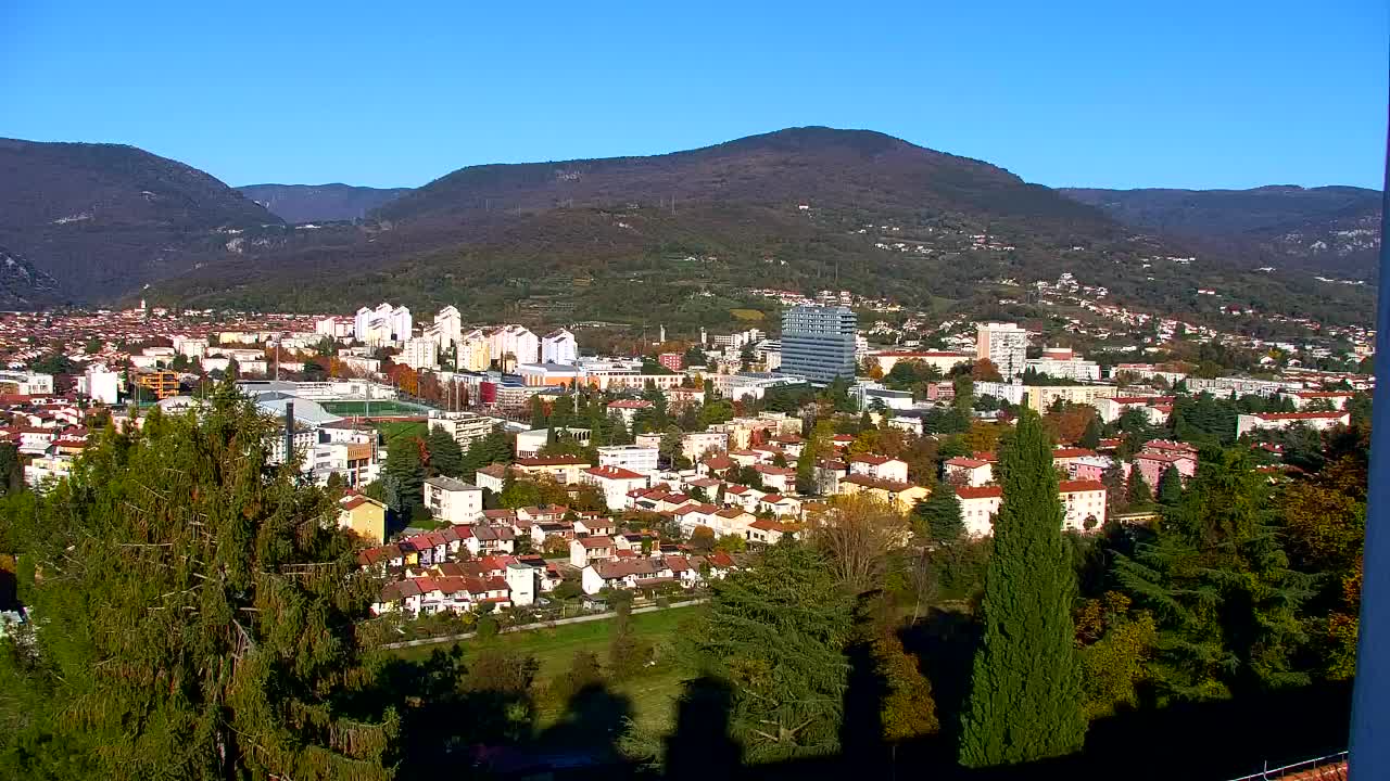 Nova Gorica y Gorizia: Impresionantes Vistas desde el Monasterio Franciscano de Kostanjevica