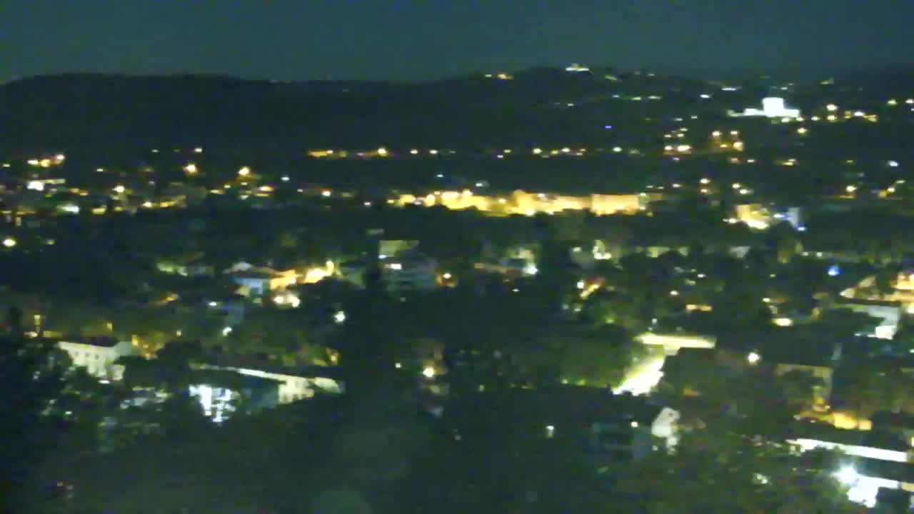 Nova Gorica e Gorizia: Panorama Mozzafiato dal Convento Francescano di Castagnevizza