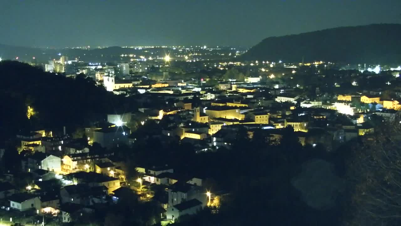 Nova Gorica y Gorizia: Impresionantes Vistas desde el Monasterio Franciscano de Kostanjevica