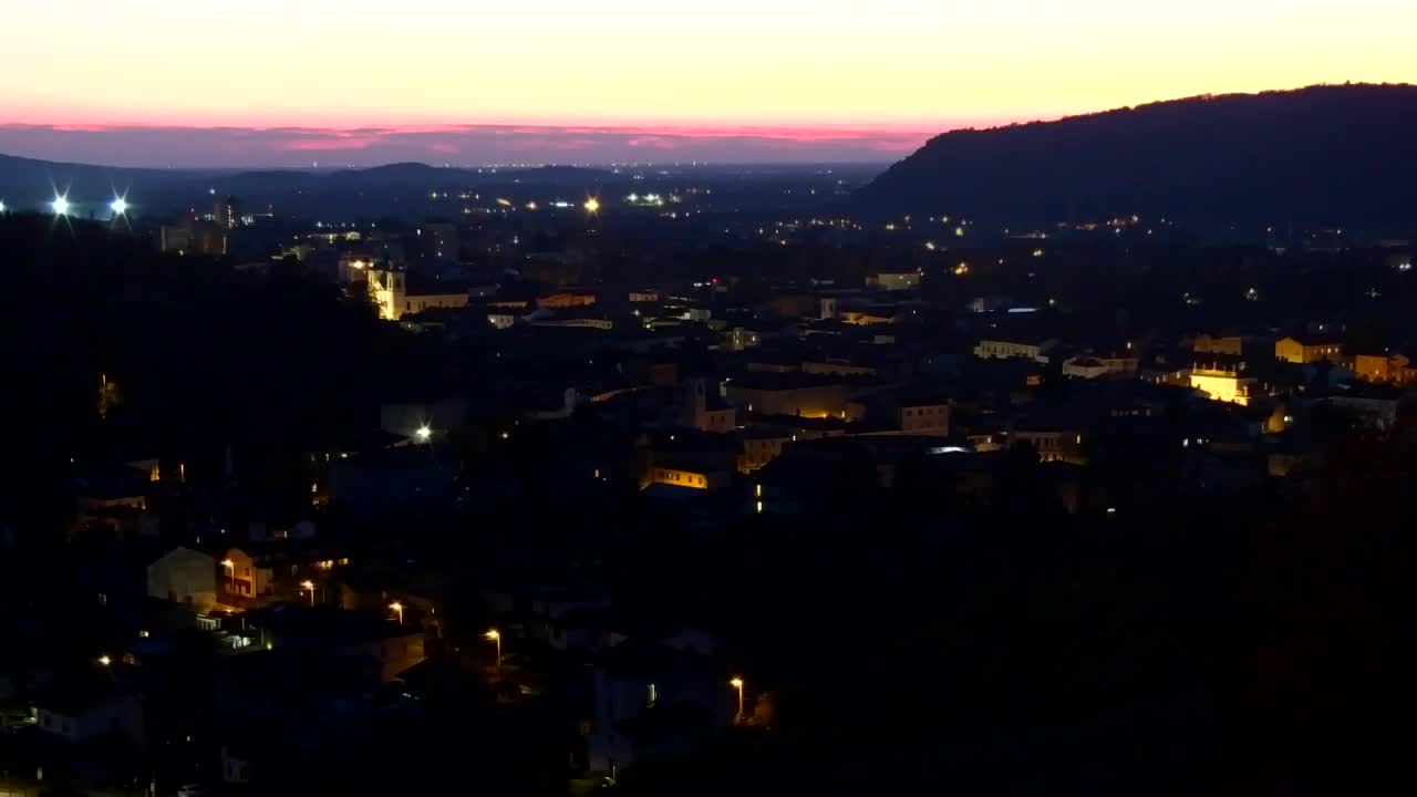 Nova Gorica y Gorizia: Impresionantes Vistas desde el Monasterio Franciscano de Kostanjevica