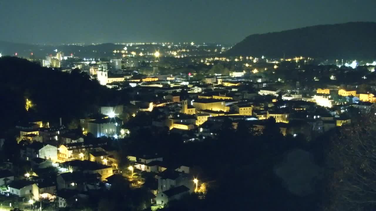 Nova Gorica i Gorica: Prekrasan Pogled iz Franjevačkog Samostana Kostanjevica