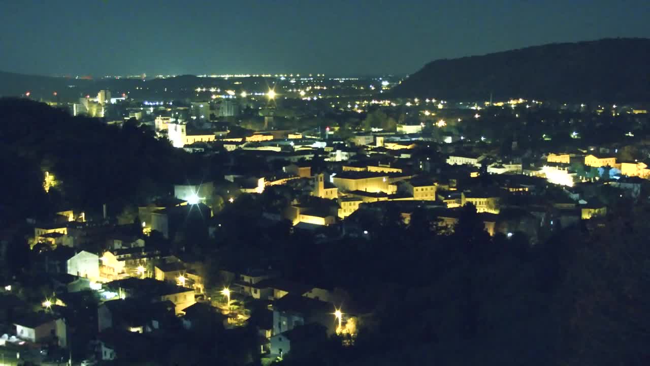 Nova Gorica i Gorica: Prekrasan Pogled iz Franjevačkog Samostana Kostanjevica