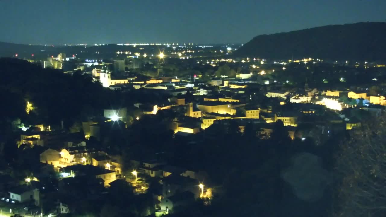 Nova Gorica e Gorizia: Panorama Mozzafiato dal Convento Francescano di Castagnevizza