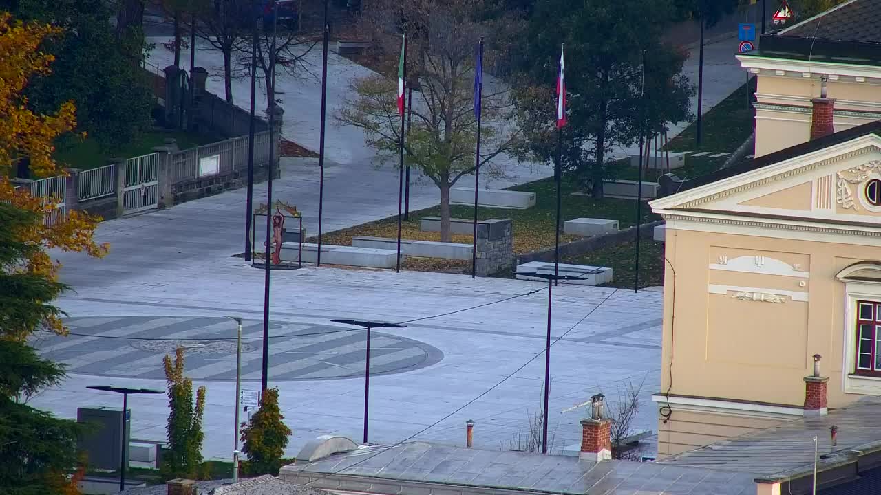 Nova Gorica i Gorica: Prekrasan Pogled iz Franjevačkog Samostana Kostanjevica