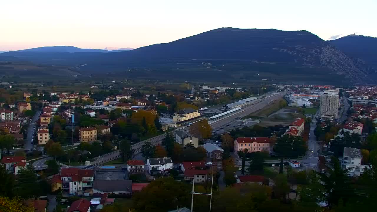 Nova Gorica et Gorizia : Vue Imprenable depuis le Monastère Franciscain de Kostanjevica