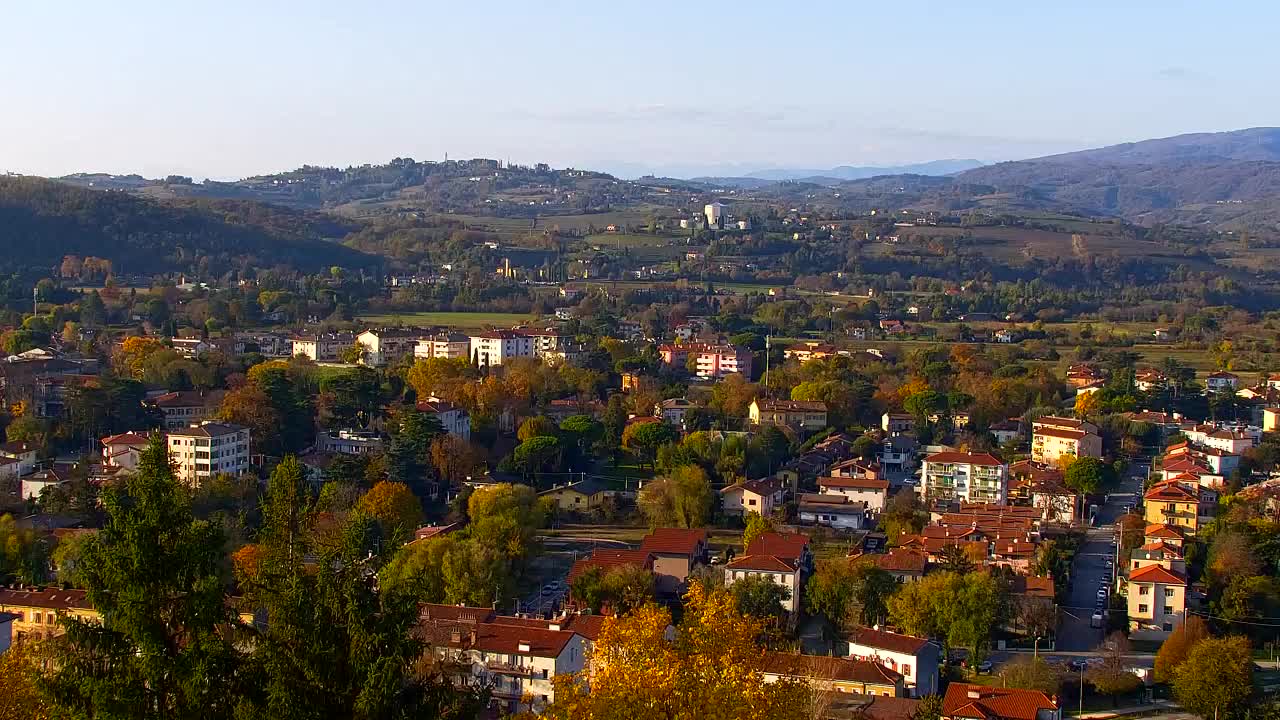 Nova Gorica e Gorizia: Panorama Mozzafiato dal Convento Francescano di Castagnevizza
