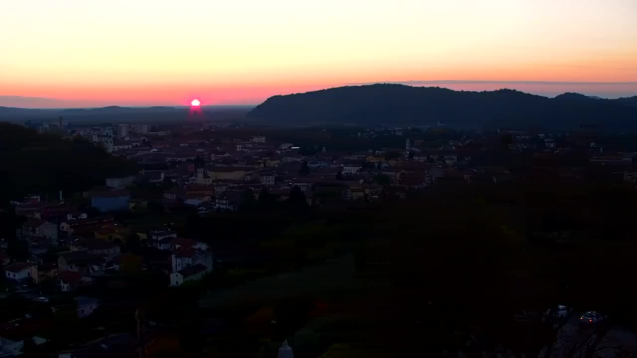 Nova Gorica in Gorica: Čudovit Razgled iz Frančiškanskega Samostana Kostanjevica