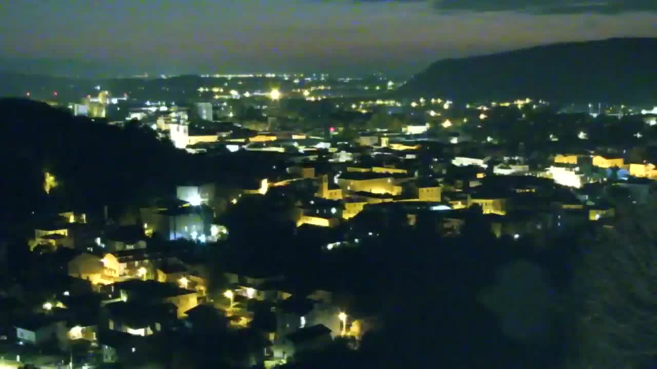 Nova Gorica e Gorizia: Panorama Mozzafiato dal Convento Francescano di Castagnevizza
