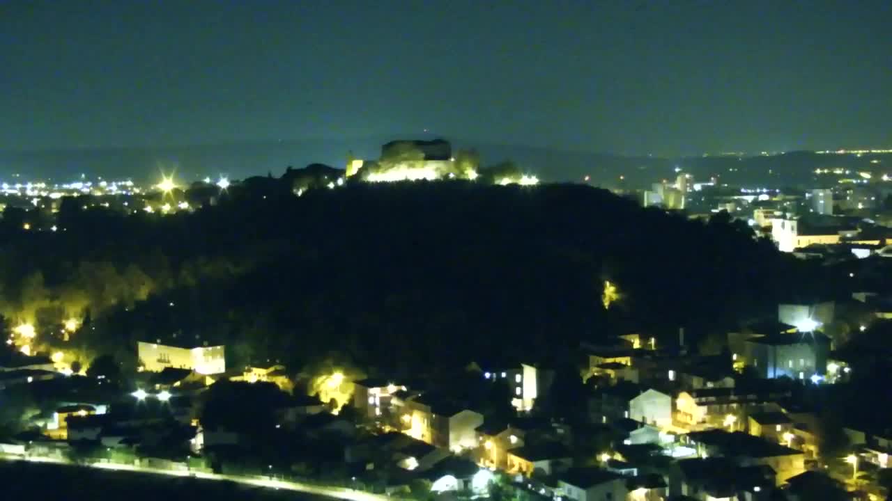Nova Gorica e Gorizia: Panorama Mozzafiato dal Convento Francescano di Castagnevizza
