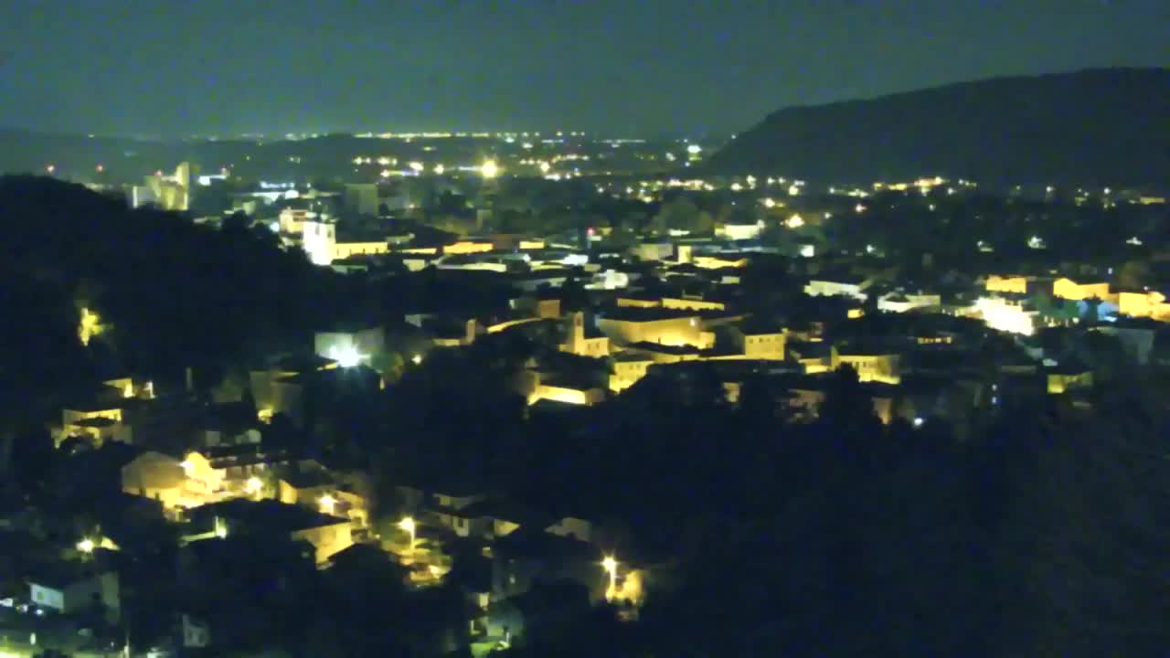 Nova Gorica e Gorizia: Panorama Mozzafiato dal Convento Francescano di Castagnevizza