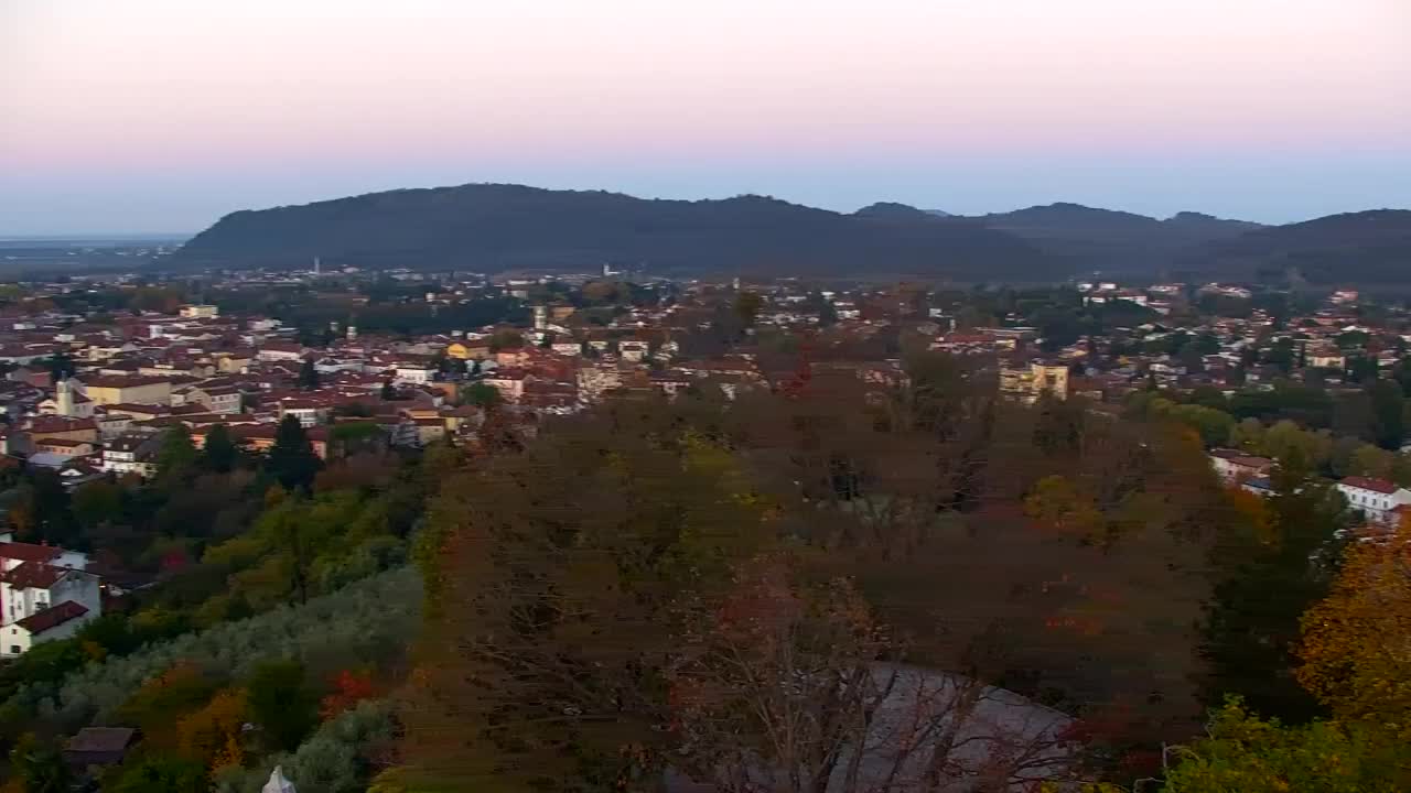 Nova Gorica et Gorizia : Vue Imprenable depuis le Monastère Franciscain de Kostanjevica