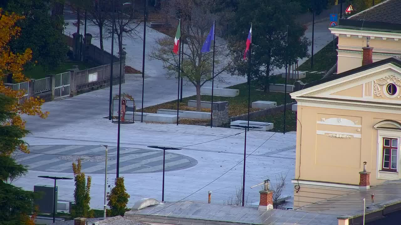 Nova Gorica e Gorizia: Panorama Mozzafiato dal Convento Francescano di Castagnevizza