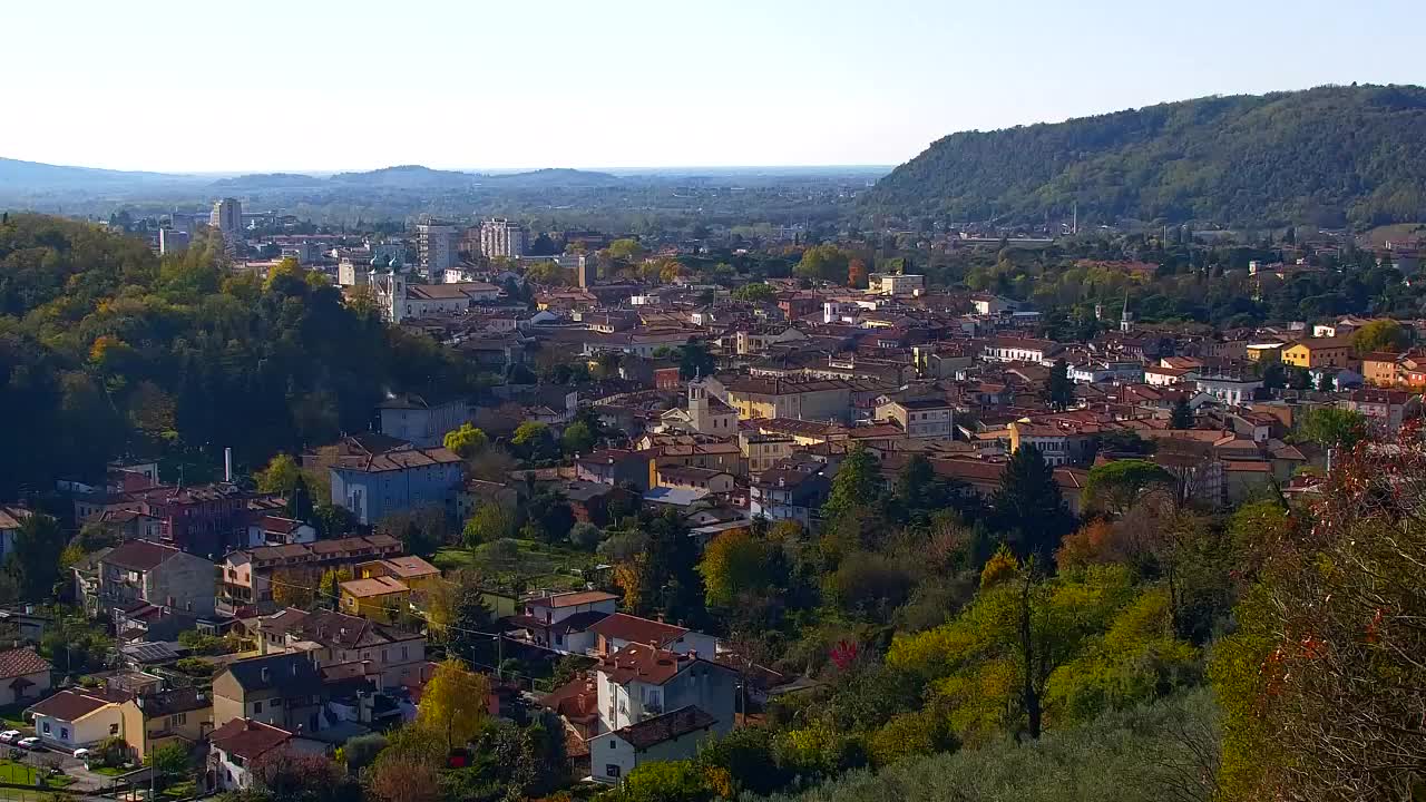 Nova Gorica y Gorizia: Impresionantes Vistas desde el Monasterio Franciscano de Kostanjevica
