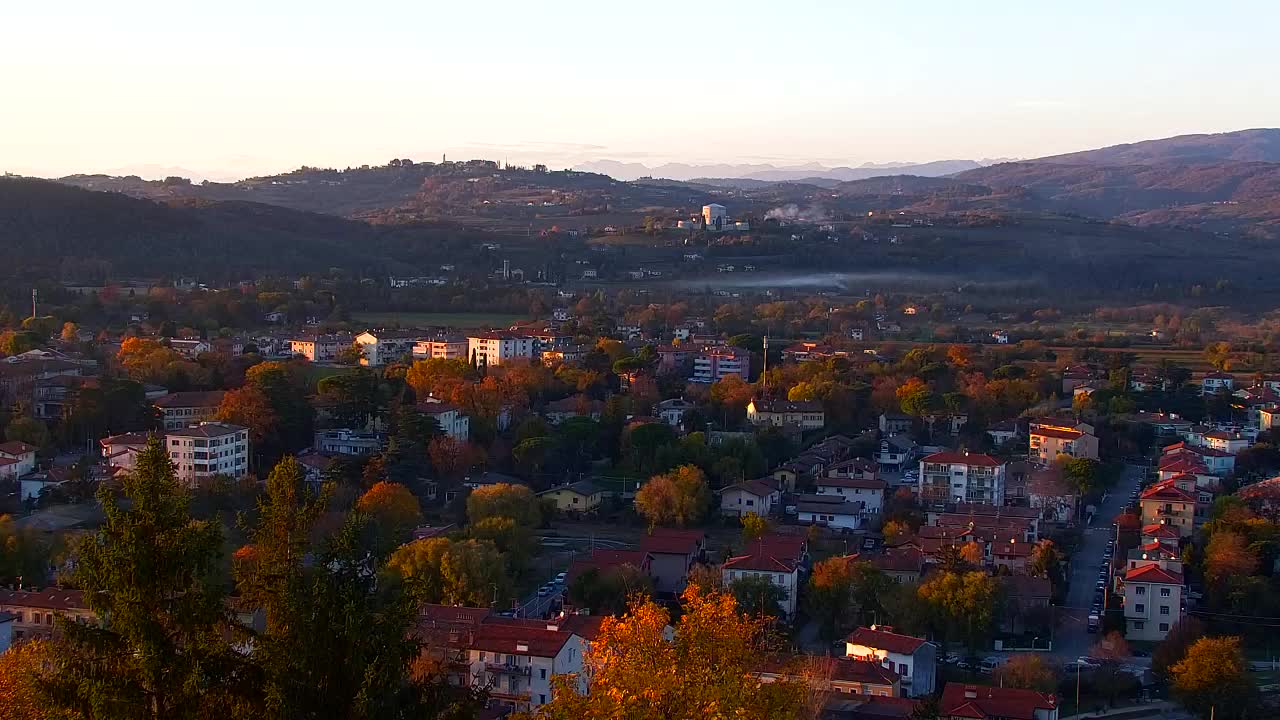 Nova Gorica y Gorizia: Impresionantes Vistas desde el Monasterio Franciscano de Kostanjevica
