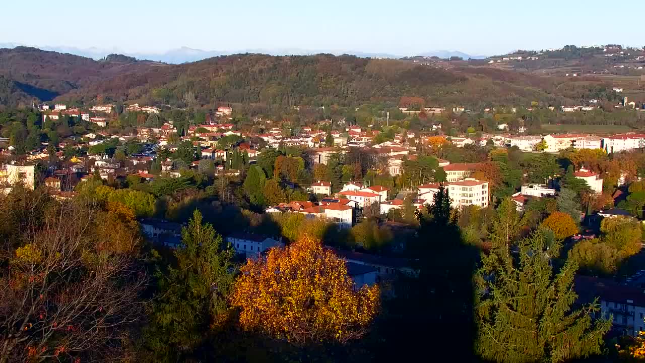 Nova Gorica i Gorica: Prekrasan Pogled iz Franjevačkog Samostana Kostanjevica