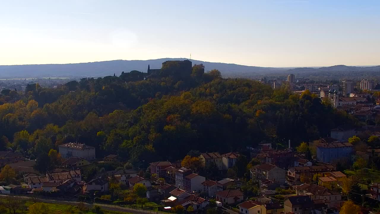 Nova Gorica e Gorizia: Panorama Mozzafiato dal Convento Francescano di Castagnevizza