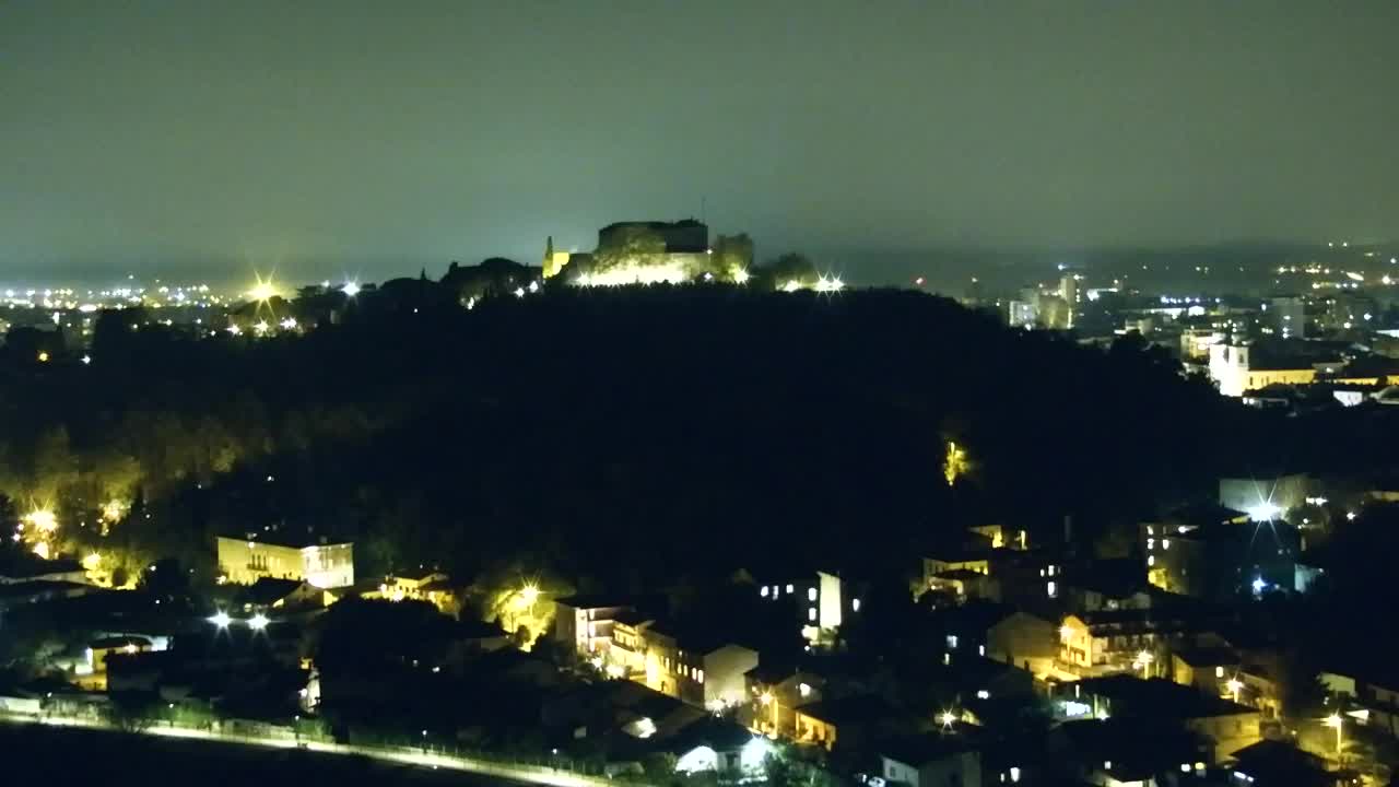 Nova Gorica e Gorizia: Panorama Mozzafiato dal Convento Francescano di Castagnevizza